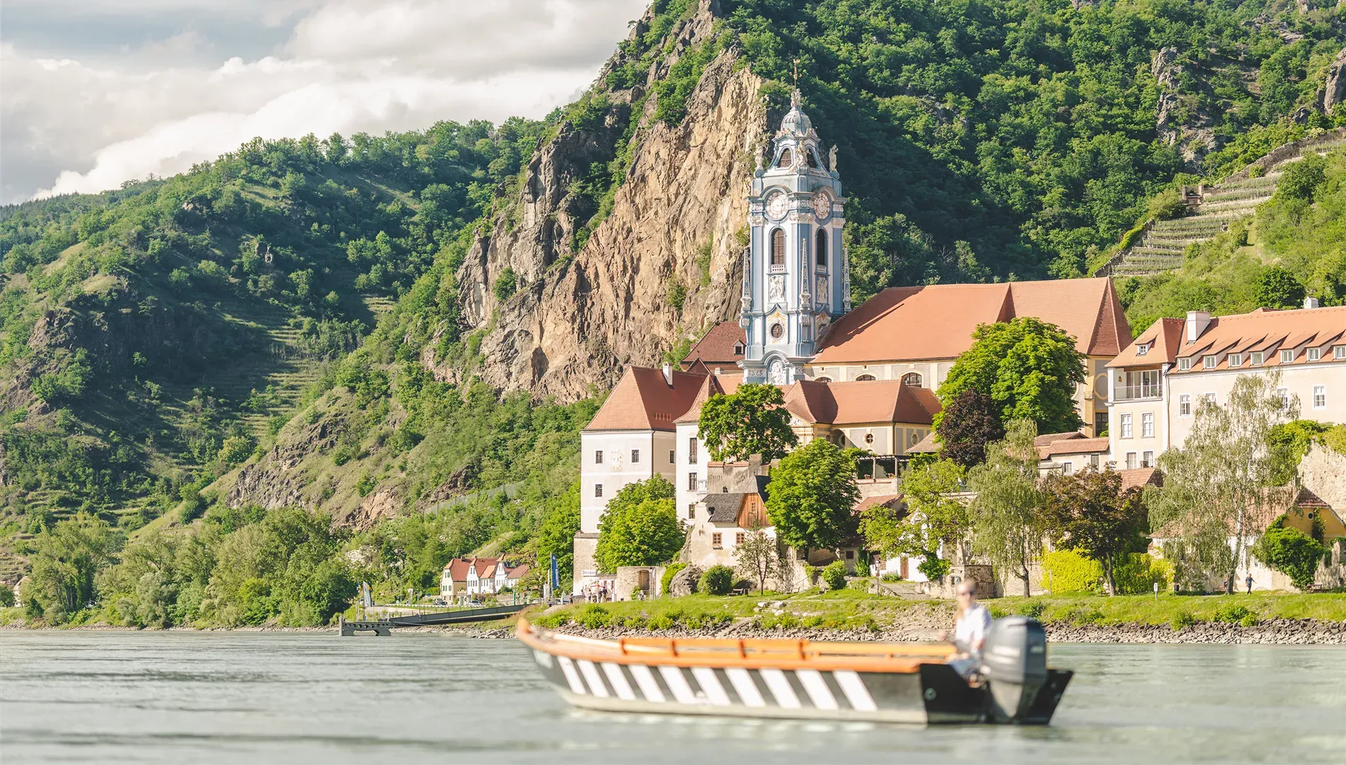 Kein Bildtext verfügbar